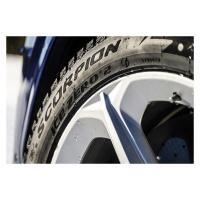Зимние шипованные шины Pirelli Scorpion Ice Zero 2 225/65R17 XL 106T